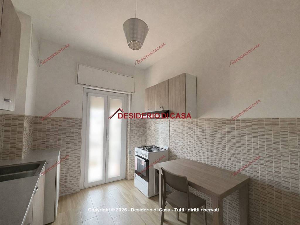 appartamento in vendita a Palermo in zona Montegrappa / Santa Rosalia