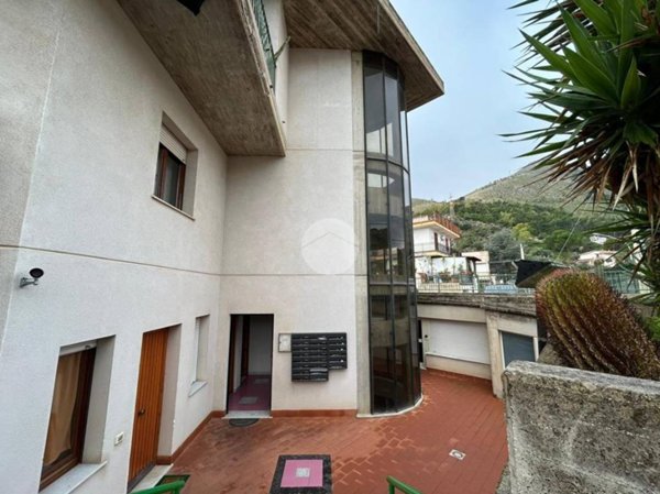 appartamento in vendita a Palermo in zona Baida