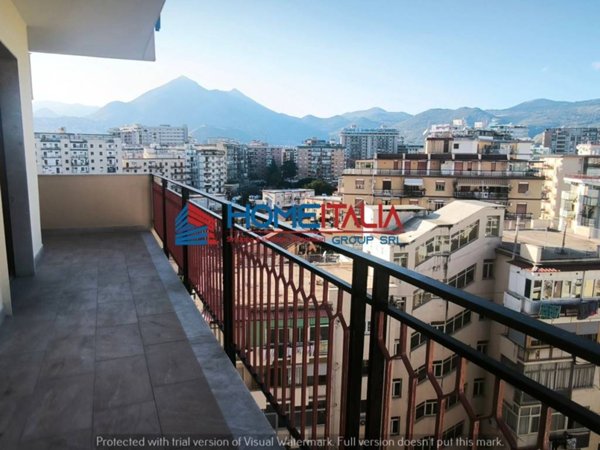 appartamento in vendita a Palermo in zona Malaspina/Palagonia