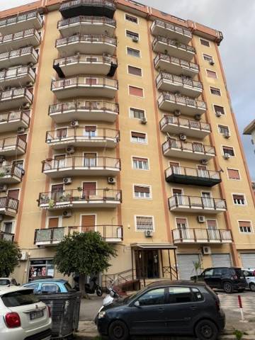 appartamento in vendita a Palermo in zona Uditore