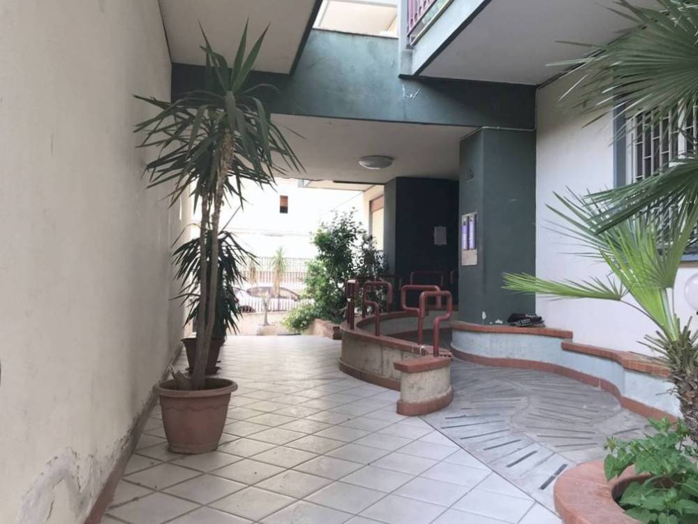 appartamento in vendita a Palermo in zona Uditore