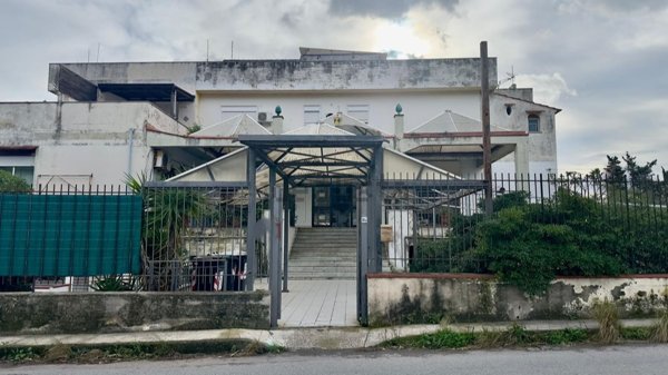 locale commerciale in vendita a Palermo in zona Partanna