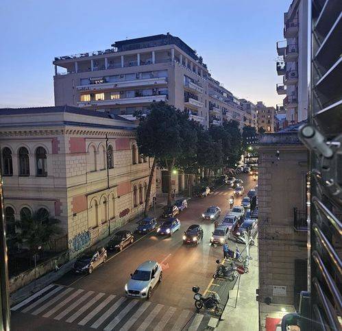 appartamento in vendita a Palermo in zona Libertà