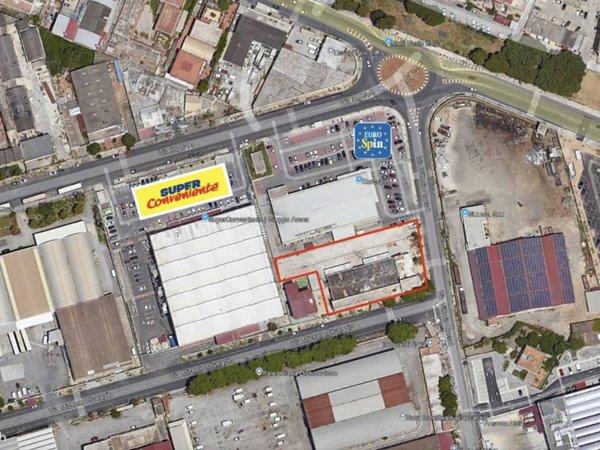 locale commerciale in vendita a Palermo in zona Brancaccio
