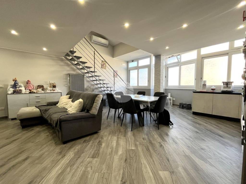 appartamento in vendita a Palermo in zona Altarello