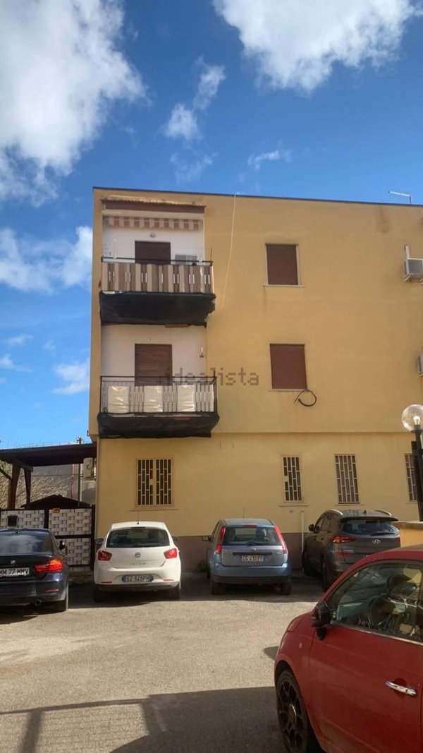 appartamento in vendita a Palermo in zona Acqua dei Corsari