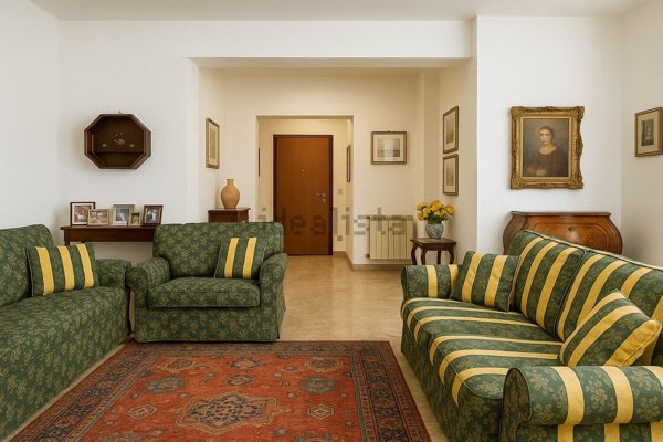 appartamento in vendita a Palermo in zona Malaspina/Palagonia