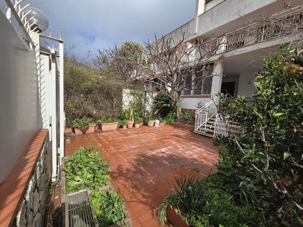 casa indipendente in vendita a Palermo in zona Mondello