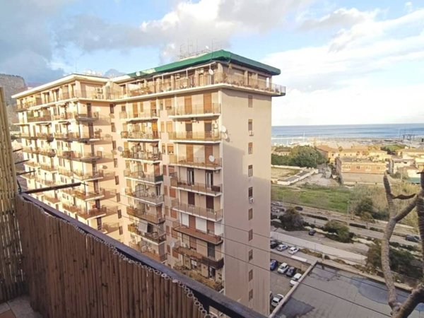 appartamento in vendita a Palermo in zona Montepellegrino