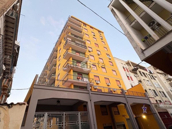 appartamento in vendita a Palermo in zona Oreto
