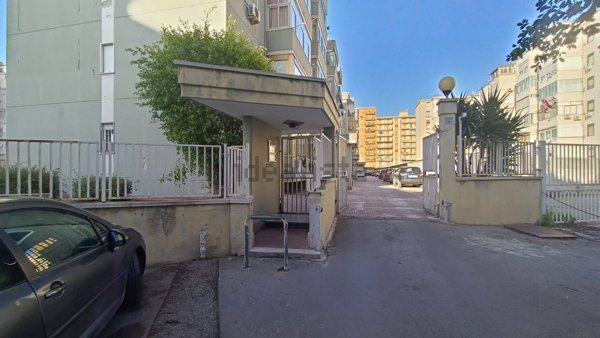 appartamento in vendita a Palermo in zona Settecannoli