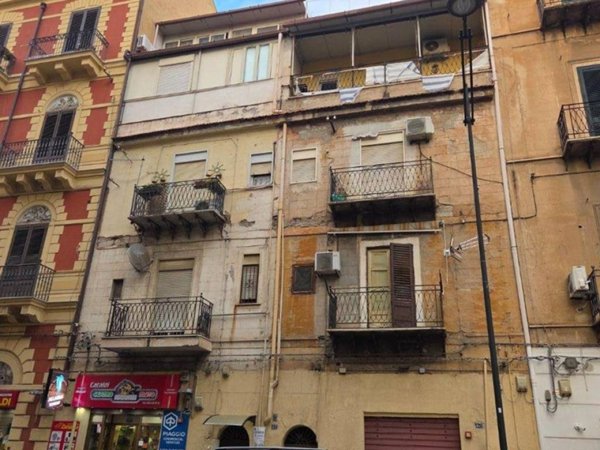 appartamento in vendita a Palermo in zona Oreto