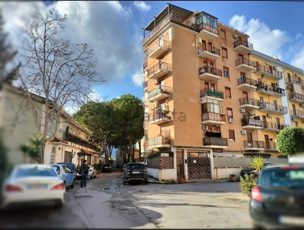 appartamento in vendita a Palermo in zona Altarello