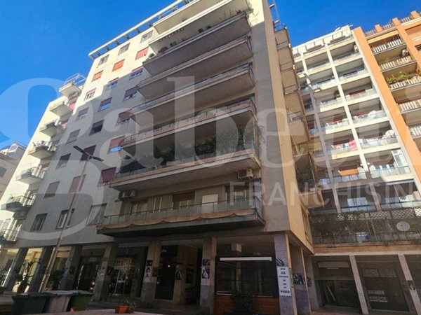 appartamento in vendita a Palermo in zona Libertà