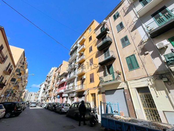 appartamento in vendita a Palermo in zona Noce