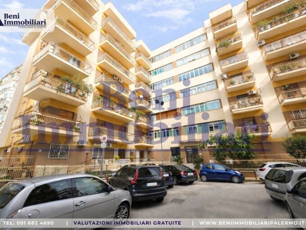 appartamento in vendita a Palermo in zona Resuttana