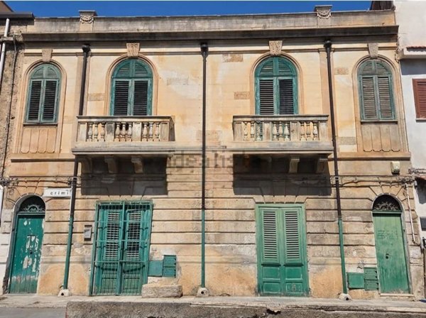 appartamento in vendita a Palermo in zona Villagrazia/Falsomiele