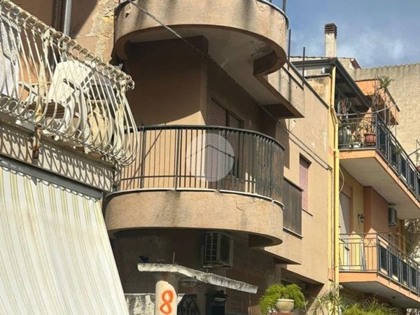 appartamento in vendita a Palermo in zona Chiavelli
