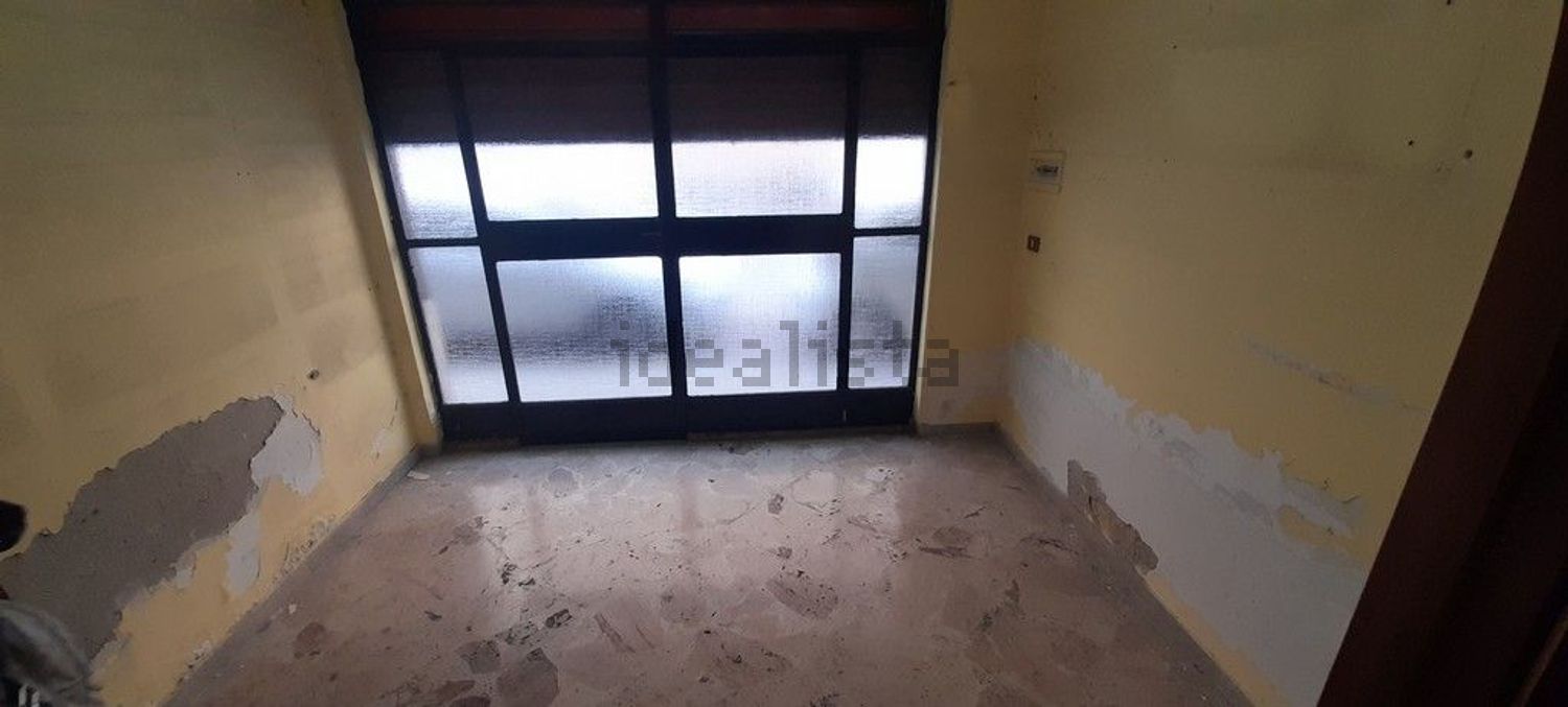 ufficio in vendita a Palermo in zona Montegrappa / Santa Rosalia