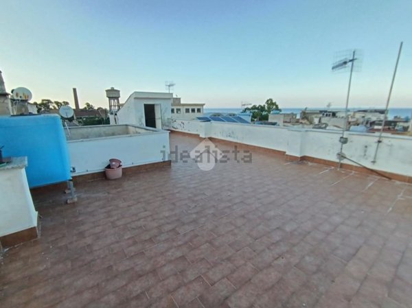 appartamento in vendita a Palermo in zona Arenella/Vergine Maria