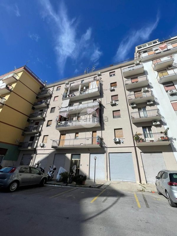 appartamento in vendita a Palermo in zona Uditore