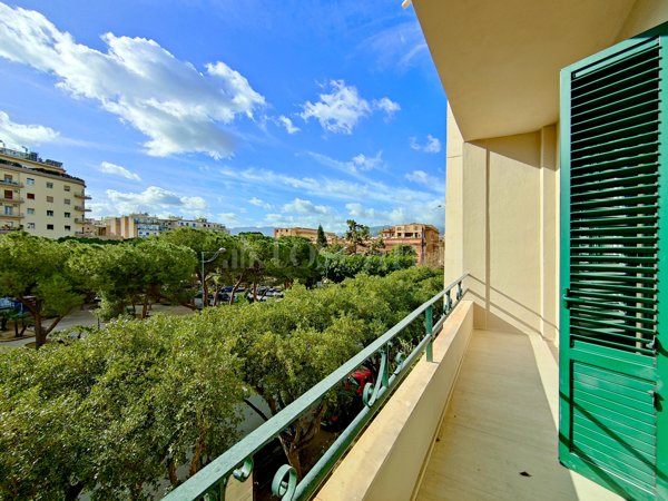 appartamento in vendita a Palermo in zona Libertà