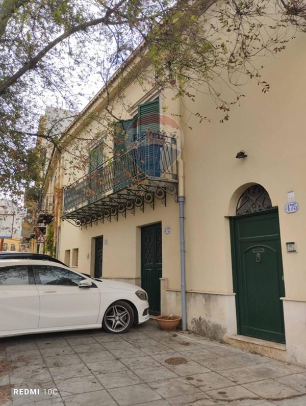 casa indipendente in vendita a Palermo in zona Villagrazia/Falsomiele