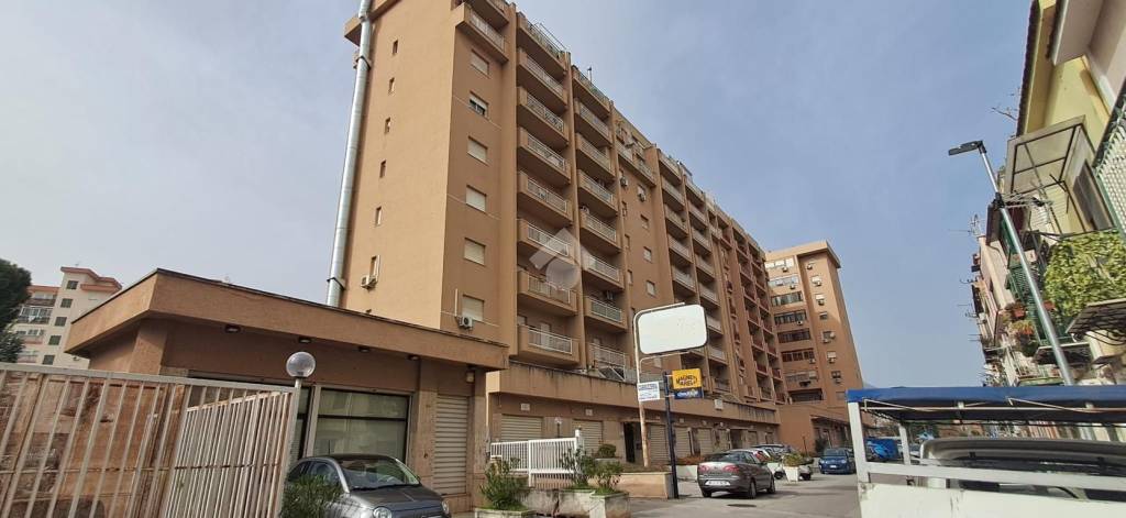 appartamento in vendita a Palermo in zona Uditore
