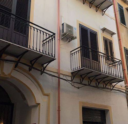 appartamento in vendita a Palermo