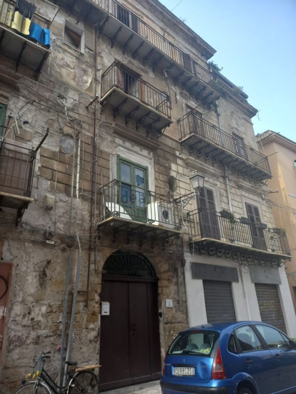 appartamento in vendita a Palermo in zona Centro storico
