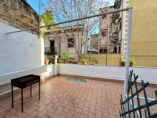 appartamento in vendita a Palermo in zona Libertà