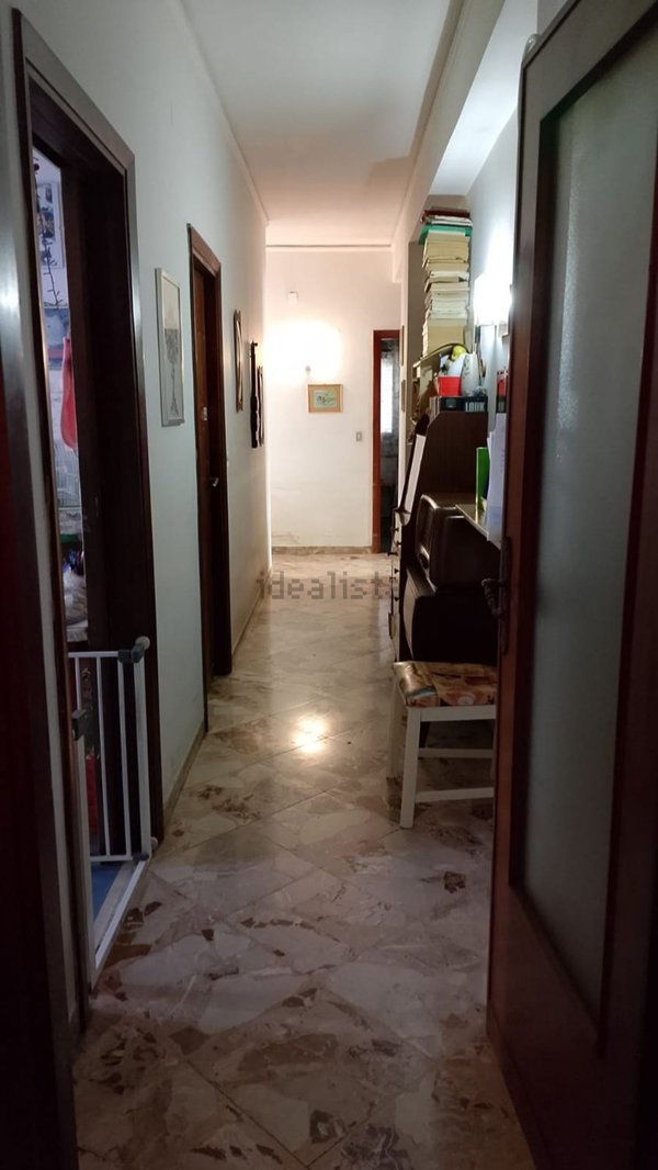 appartamento in vendita a Palermo in zona Malaspina/Palagonia