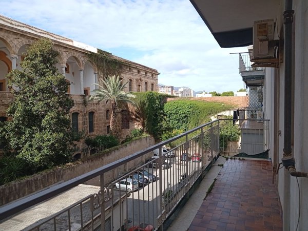 appartamento in vendita a Palermo in zona Calatafimi / Cuba