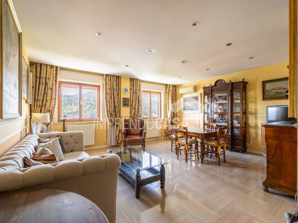 appartamento in vendita a Palermo in zona Libertà