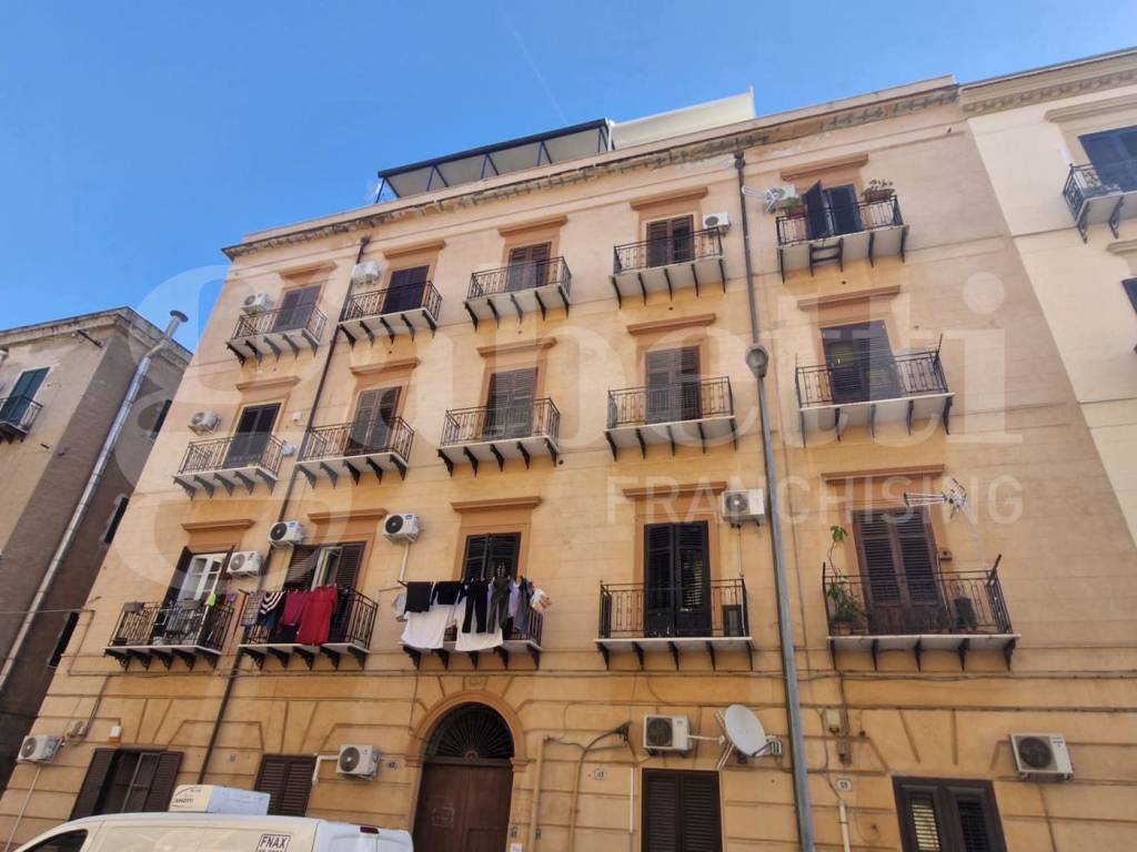 appartamento in vendita a Palermo in zona Centro storico