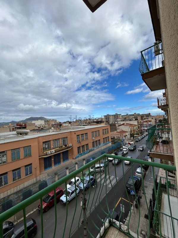 appartamento in vendita a Palermo in zona Altarello
