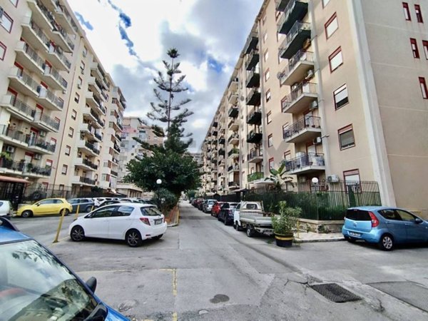 appartamento in vendita a Palermo in zona Croceverde