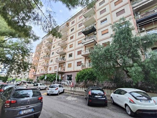 appartamento in vendita a Palermo in zona Noce