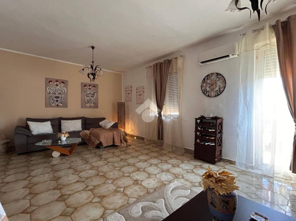 appartamento in vendita a Palermo in zona Villagrazia/Falsomiele