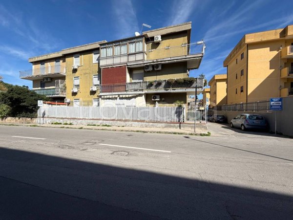 appartamento in vendita a Palermo in zona San Lorenzo