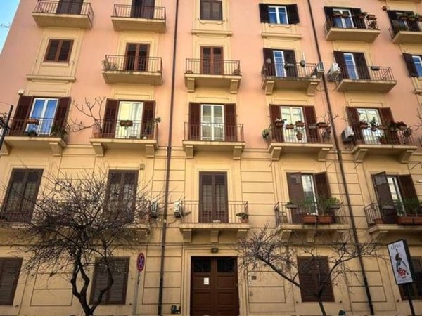 appartamento in vendita a Palermo in zona Libertà