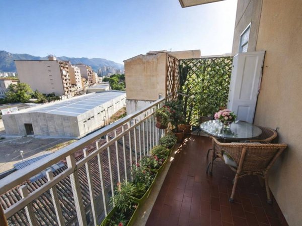 appartamento in vendita a Palermo in zona Calatafimi / Cuba