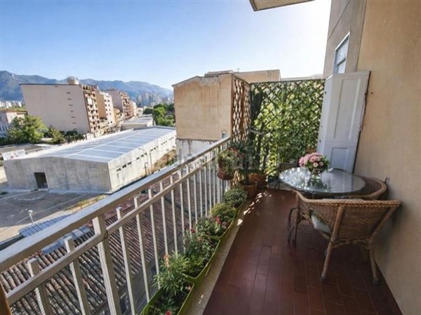 appartamento in vendita a Palermo in zona Calatafimi / Cuba