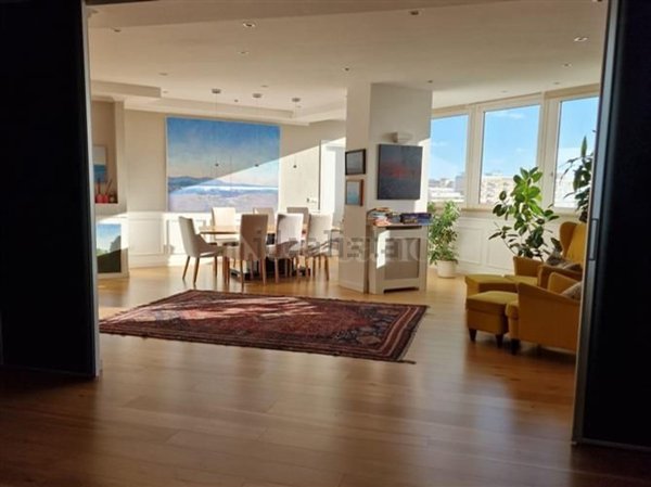 appartamento in vendita a Palermo in zona Malaspina/Palagonia