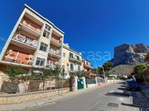 appartamento in vendita a Palermo in zona Sferracavallo