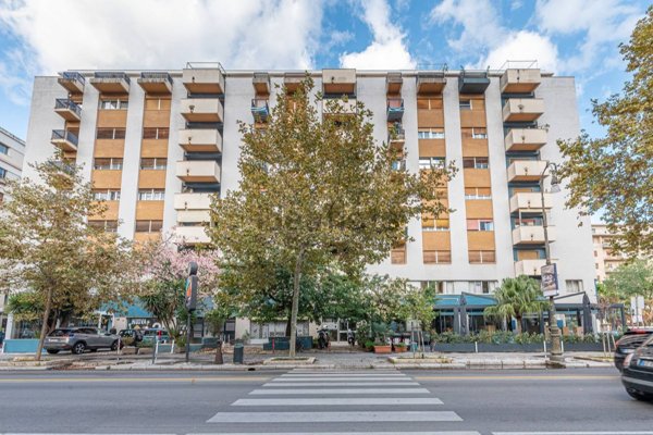 appartamento in vendita a Palermo in zona Libertà