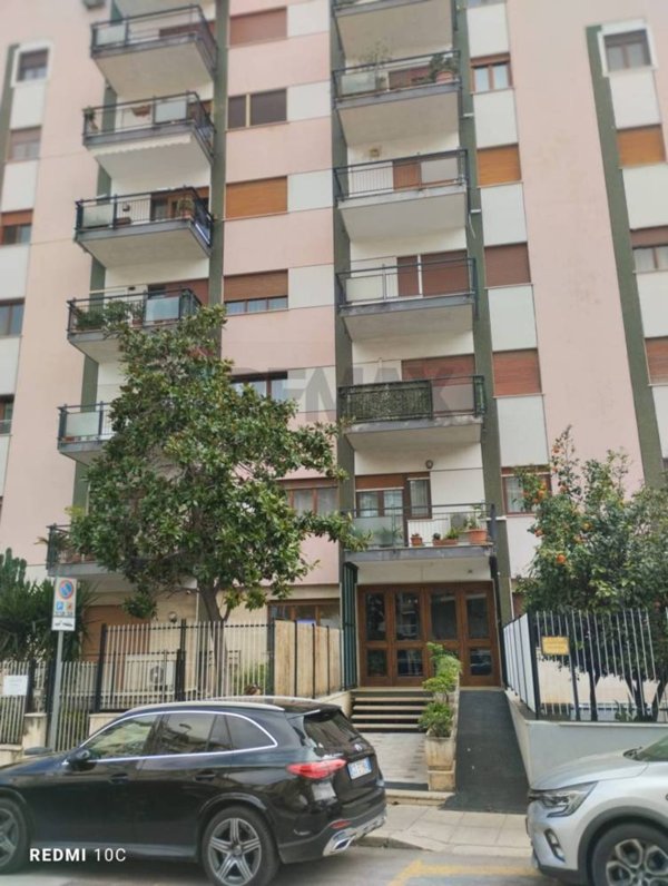 appartamento in vendita a Palermo in zona Libertà