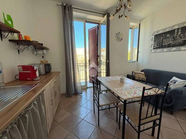 appartamento in vendita a Palermo in zona Zisa