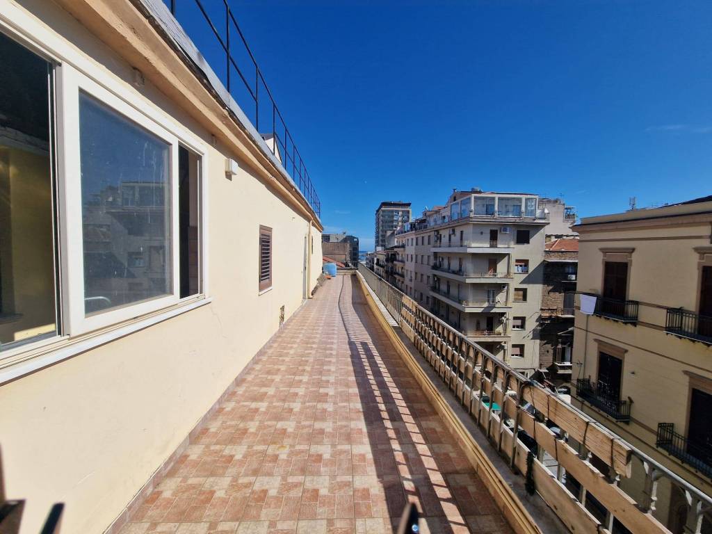 appartamento in vendita a Palermo