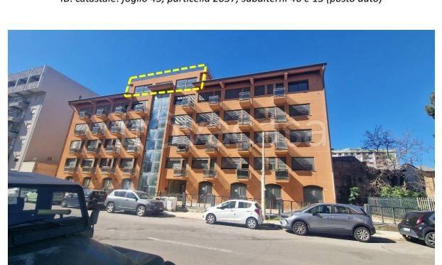 appartamento in vendita a Palermo in zona Malaspina/Palagonia